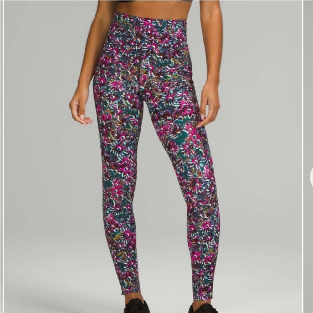 Lululemon Base Pace Hi-Rise Tight 28” Yoga Leggings 6 Floral Electric Multi